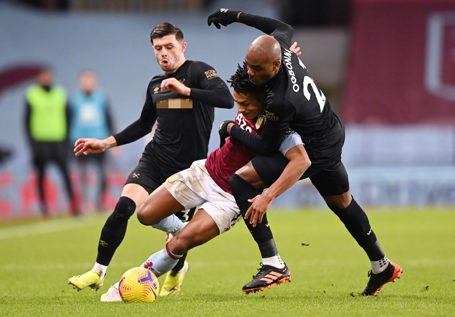 掀起轩然大 掀起轩然大